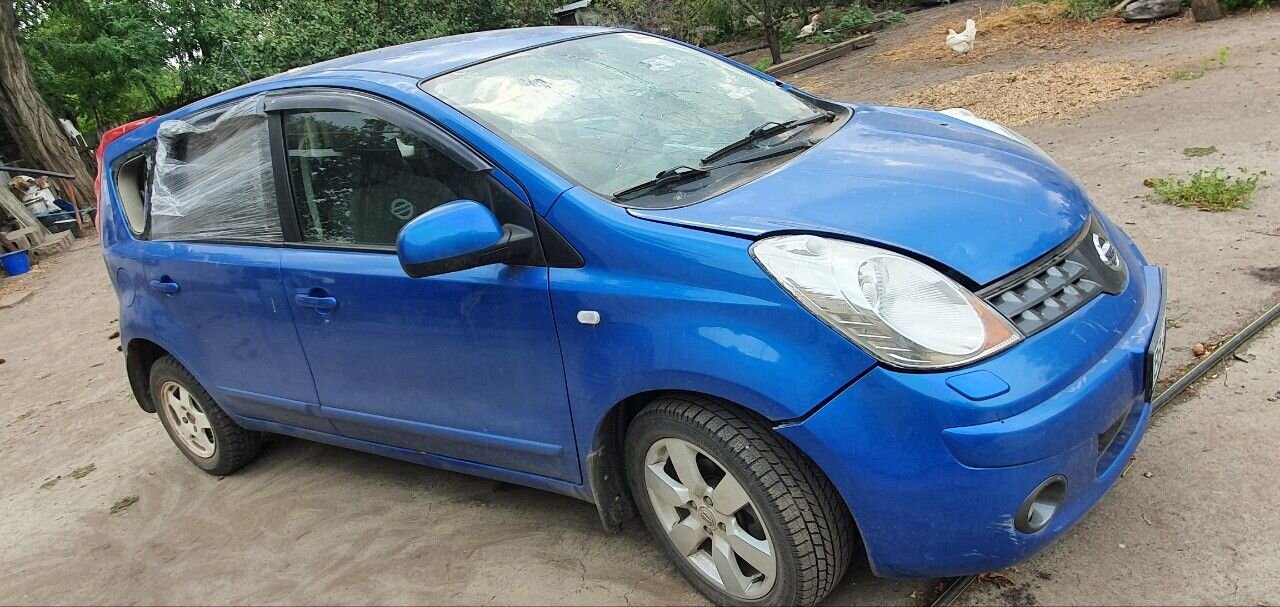 Nissan Note: фото владельца