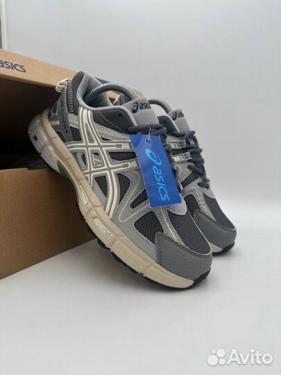 Кроссовки asics