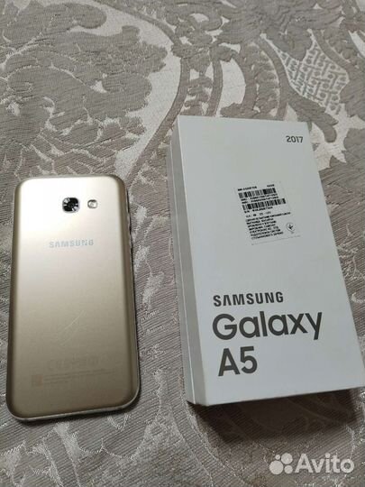 Телефон Samsung galaxy a5 2017
