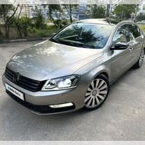 Volkswagen Passat 1.8 MT, 2012, 240 000 км, с пробегом, цена 1 045 000 руб.