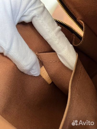 Винтажная сумка Louis Vuitton 2010 года