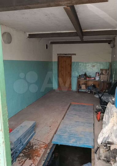 Гараж, > 30 м²