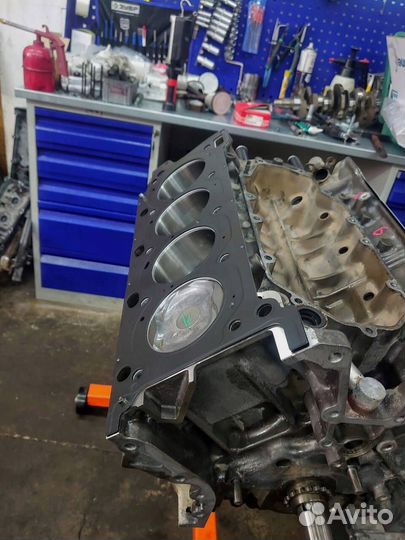 Двигатель 3UR / на Тойота Тундра 5.7