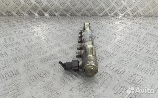 Топливная рампа дизельная renault master 2 (DEA03B