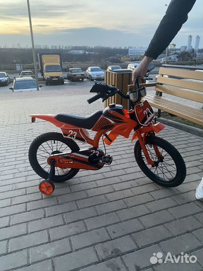 Детский велосипед