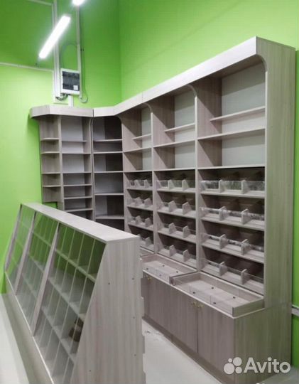 Витрины для орехов новые