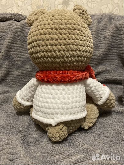 Плюшевый мишка вязаный ручной работы