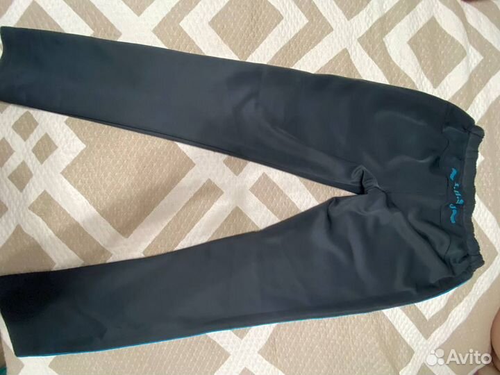 Спортивный костюм женский