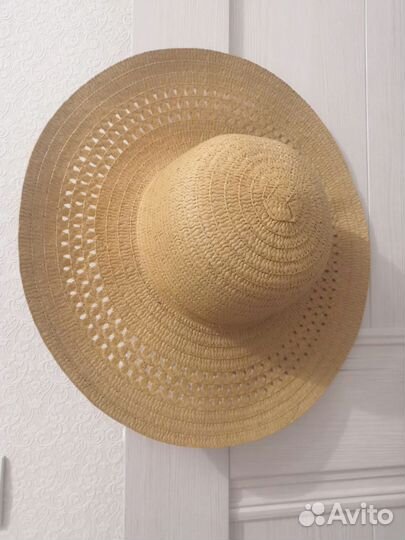 Соломенная шляпа