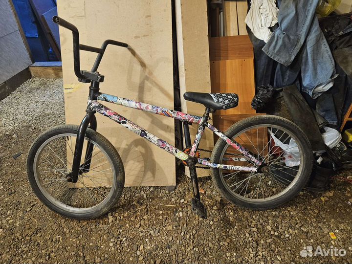 Трюковой велосипед bmx