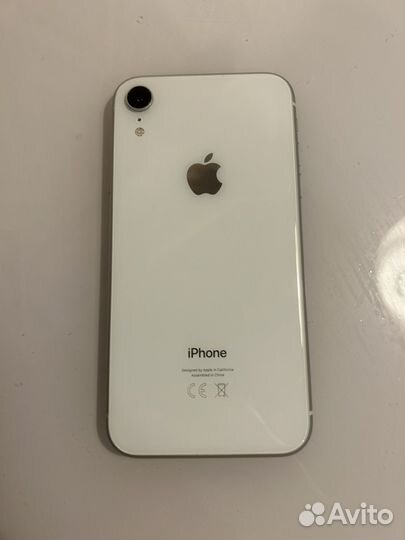 Телефон iPhone XR 128 Gb