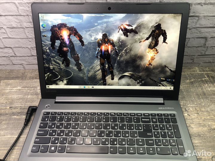 Игровой ноутбук Lenovo i5/8Gb/2Видеокарты
