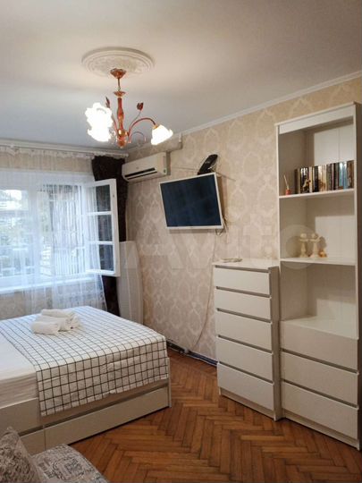 Комната 18 м² в 2-к., 1/5 эт.