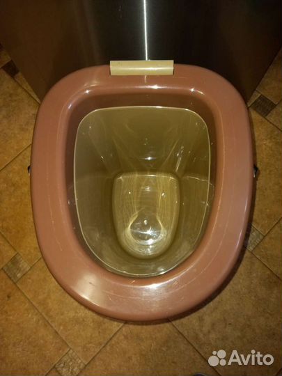 Ведро-туалет пластиковое с крышкой