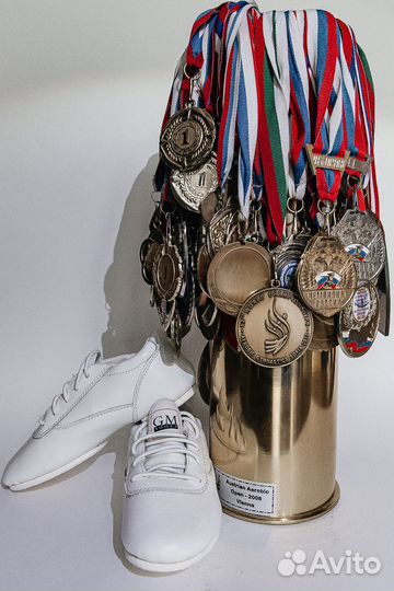 Кроссовки для спортивной аэробики и чирспорта