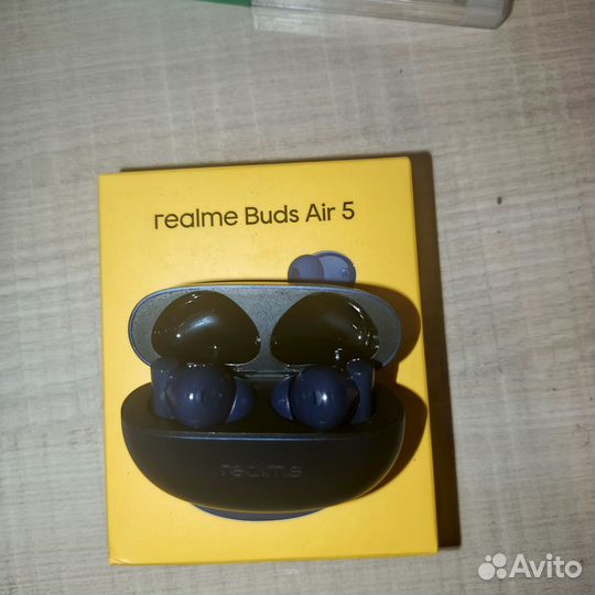 Realme bads air 5