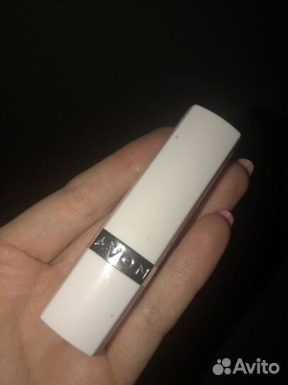 Помада Avon