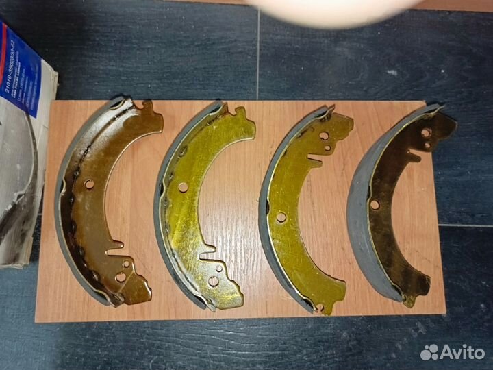 Тормозные колодки задние ваз