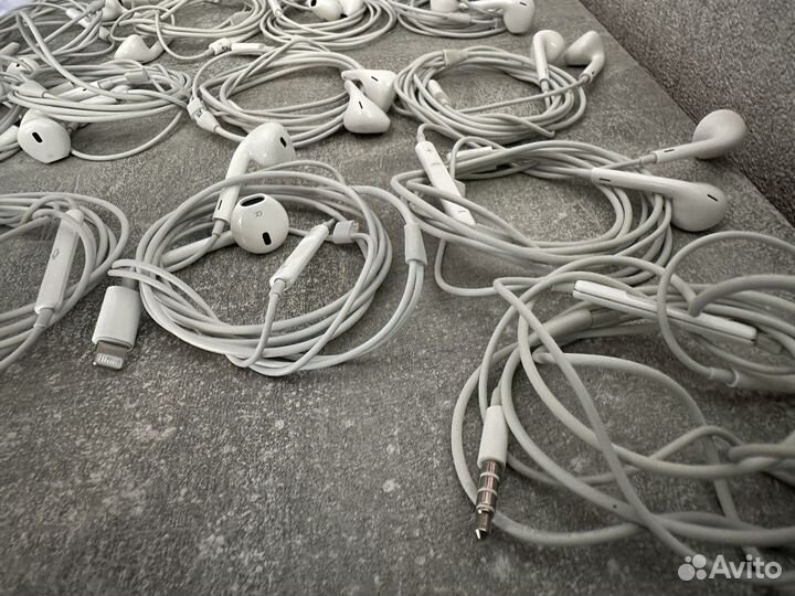 Наушники apple