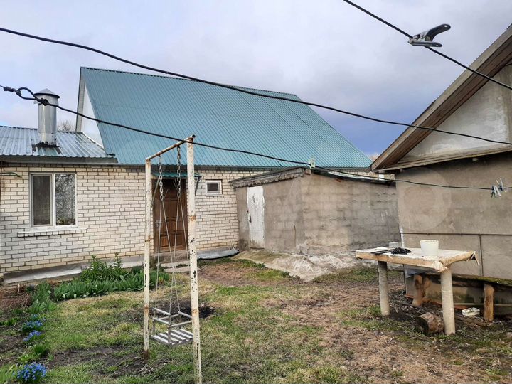 Дом 99,7 м² на участке 8 сот.