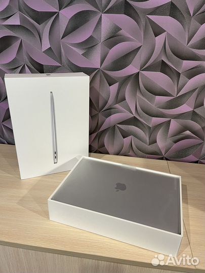 Новый Apple MacBook Air 13