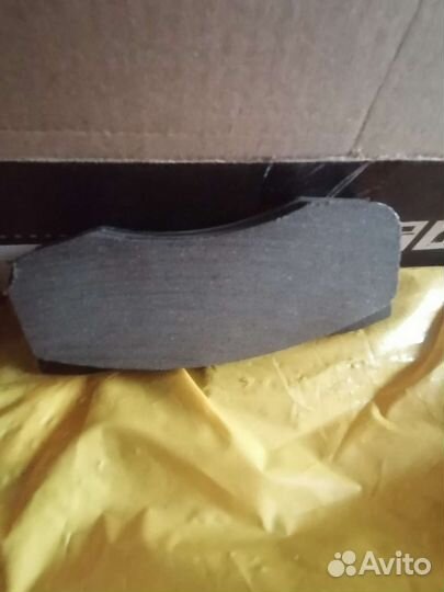 Комплект передних тормозных колодок УАЗ patriot