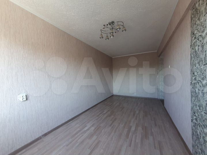 Комната 14,3 м² в 4-к., 5/5 эт.