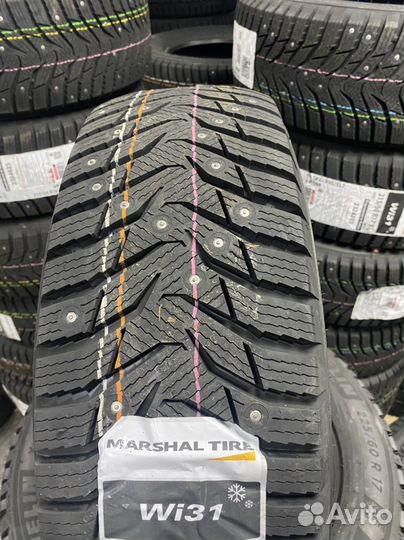 Kumho WinterCraft SUV Ice WS31 215/50 R17 95T