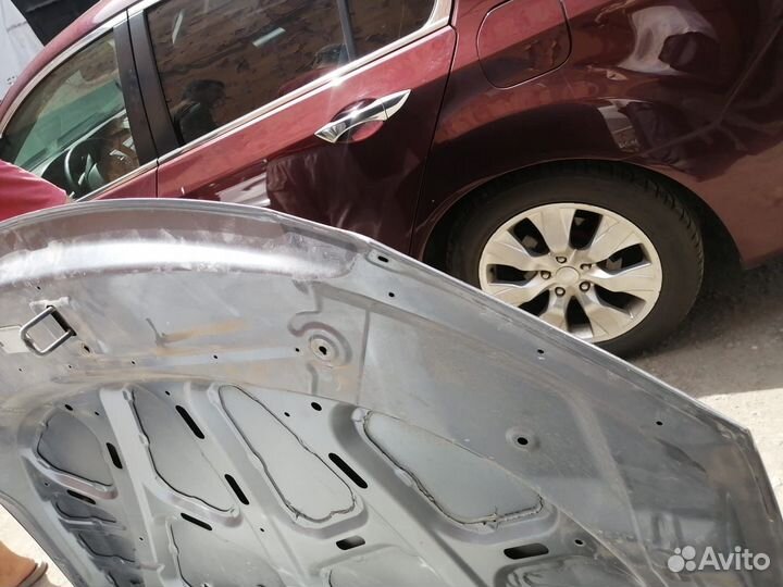 Капот Mitsubishi outlander xl 2011