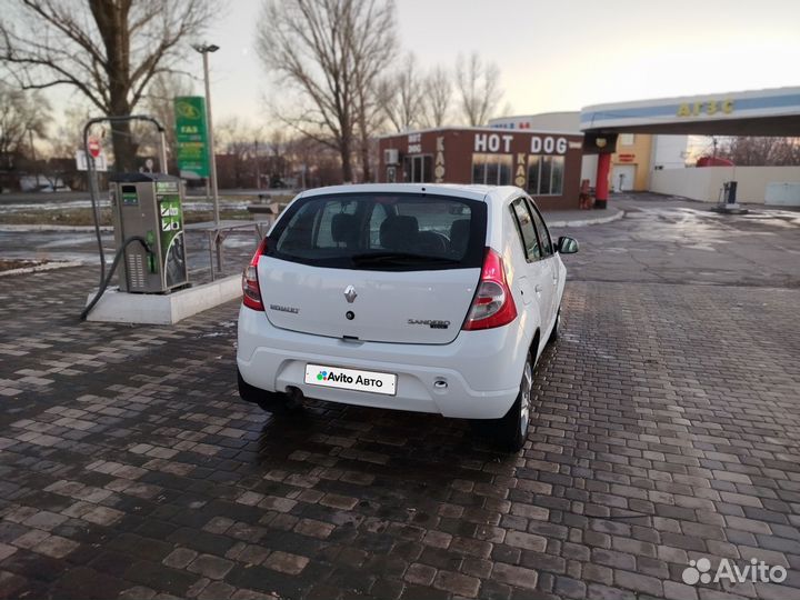 Renault Sandero 1.6 МТ, 2010, 150 220 км