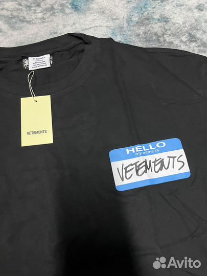 Футболка Vetements Hello my name is ветмо