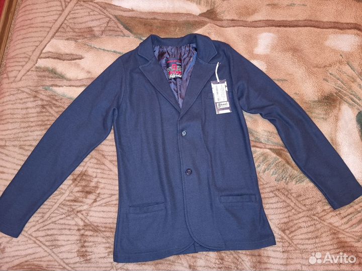 Костюм праздничный