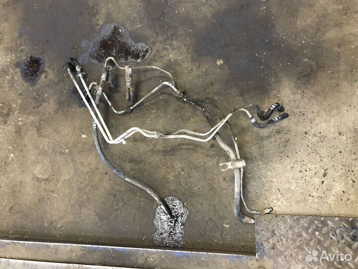 Трубки гура Nissan Maxima A33