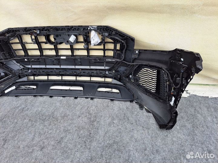 Бампер передний audi q8