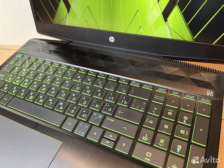 Ноутбук HP \ i5 \ GeForce GTX 1050 \ SSD