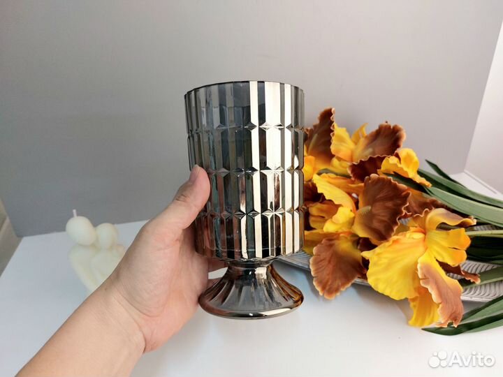Ваза для цветов серая 18 см прозрачная стекло