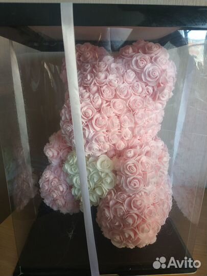 Мишка из роз