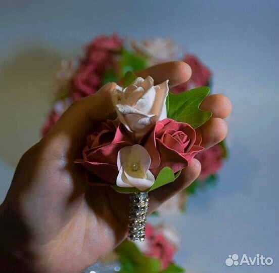 Свадебный букет и бутоньерки
