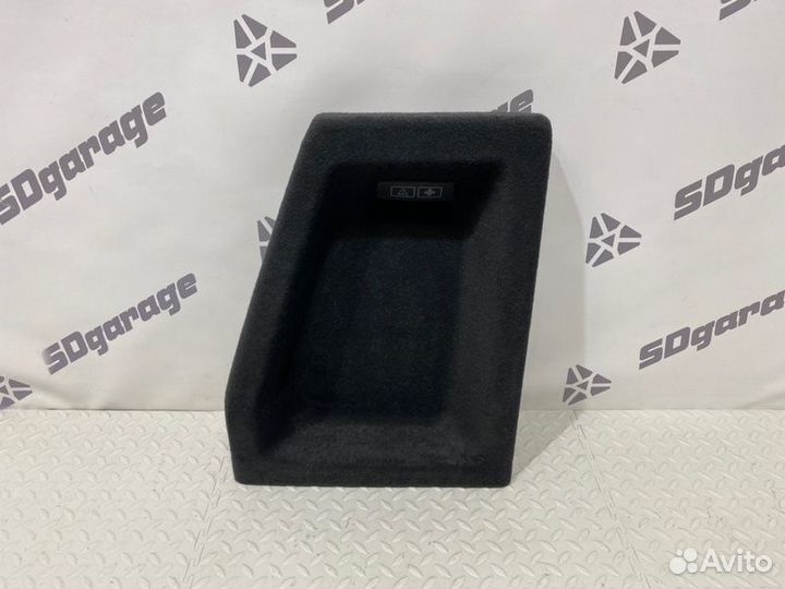 Обшивка багажника задняя левая Bmw X3 G01 B47D20B