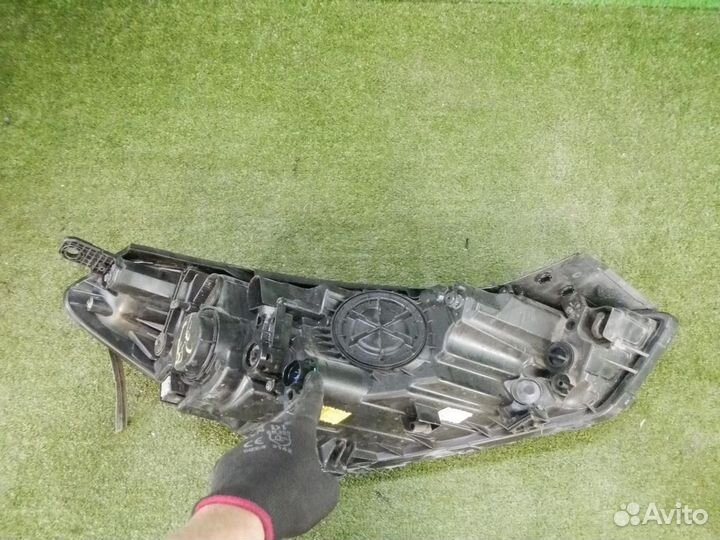 Фара левая Hyundai Tucson