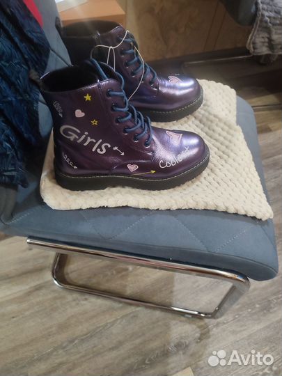 Ботинки для девочки