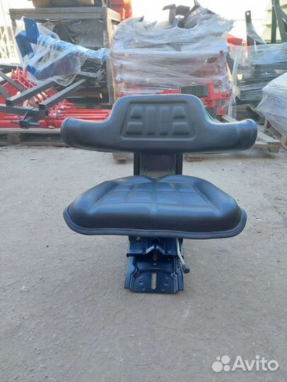 Сиденье с подлокотником