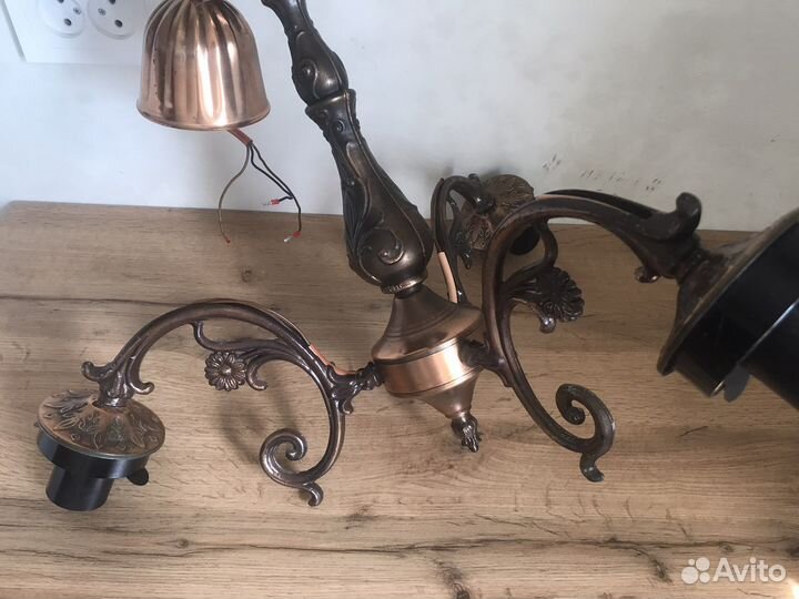 Люстра светильник потолочный с плафонами рабочий