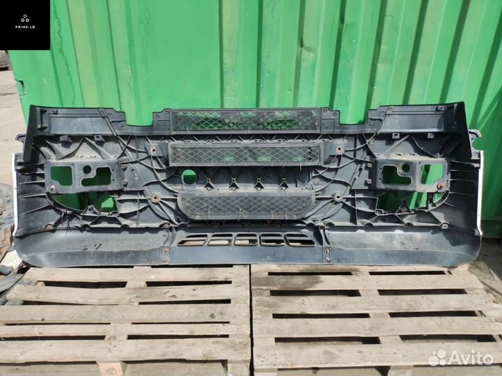 Бампер передний iveco Stralis 2011 504173474