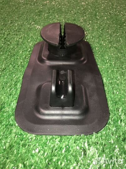 Рым якорный