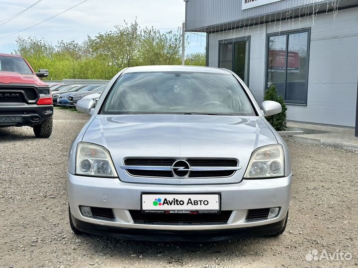 Opel Vectra 2.0 МТ, 2003, 313 318 км