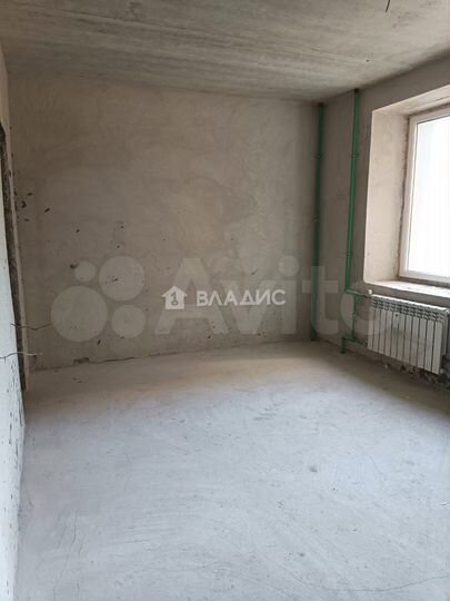 2-к. квартира, 85 м², 6/10 эт.