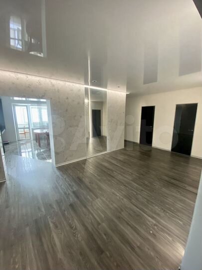 3-к. квартира, 158,5 м², 8/8 эт.