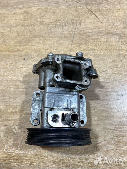 Насос гидроусилителя руля BMW E46 6756611