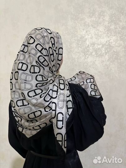 Шелковый платок